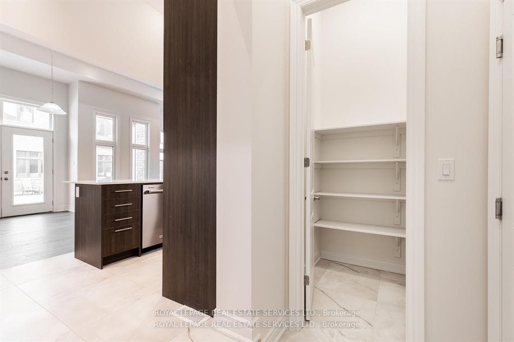 1359 Peony Path photo 11