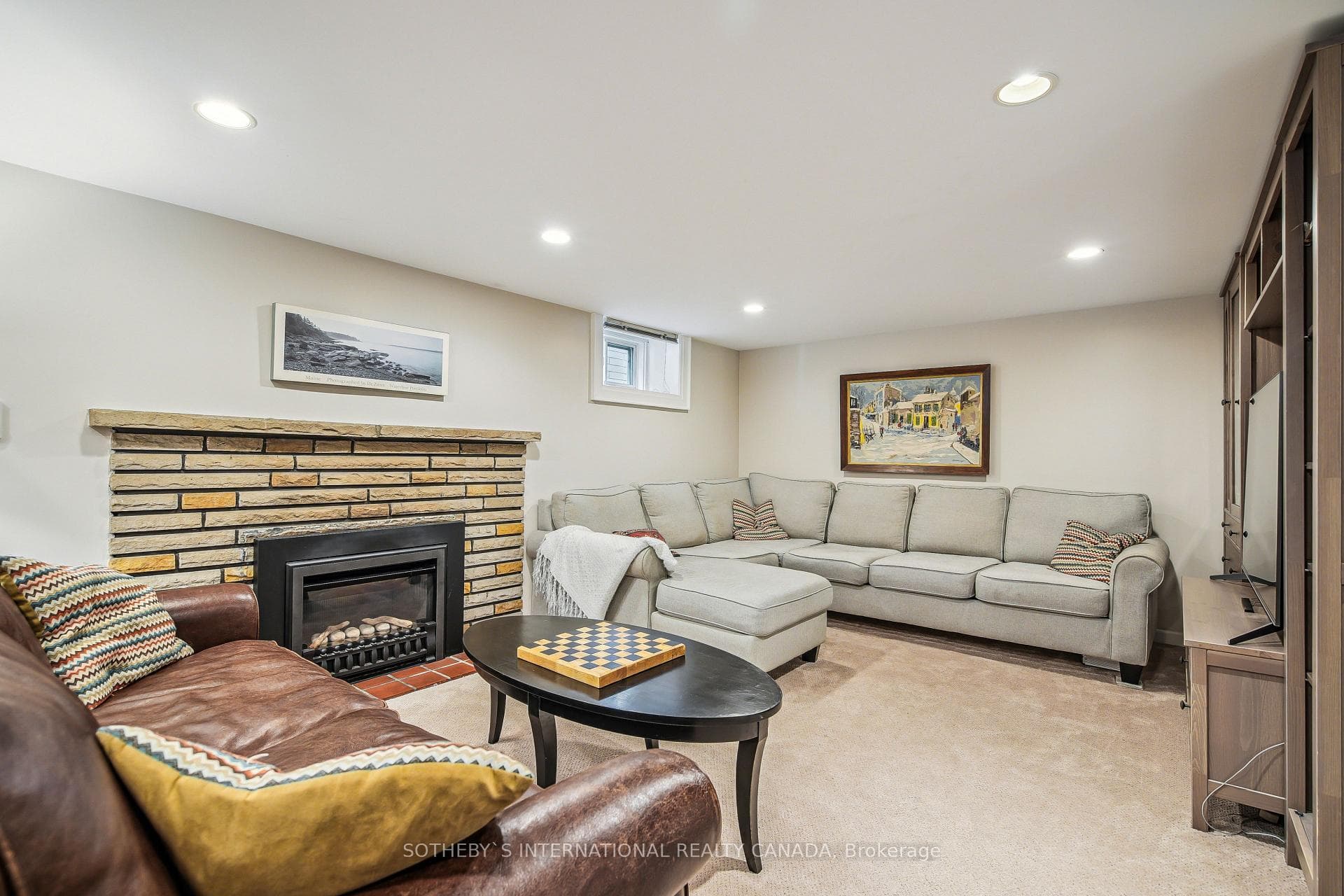 108 Golfdale Road photo 32