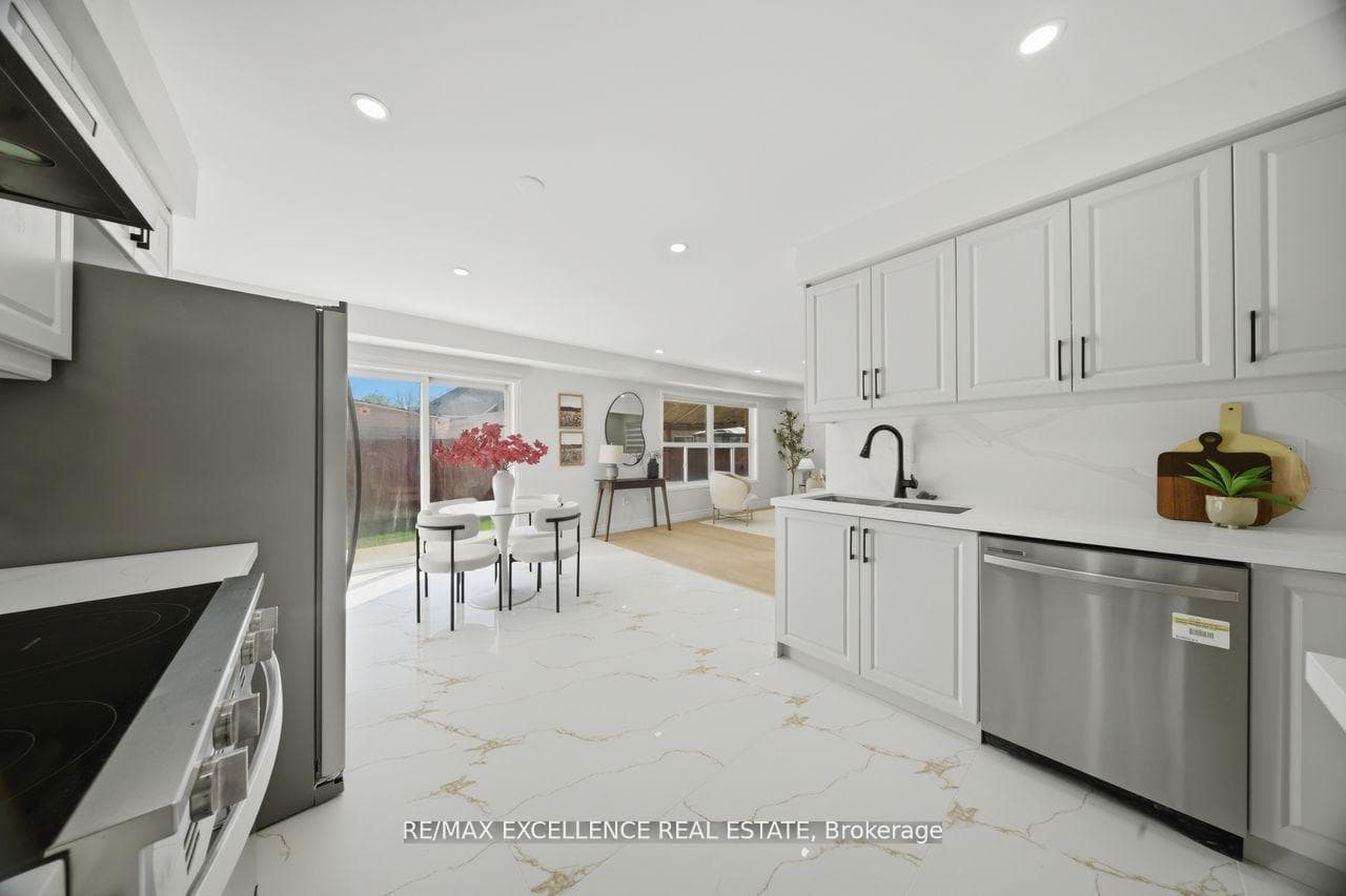 41 Brentcliff Drive photo 16