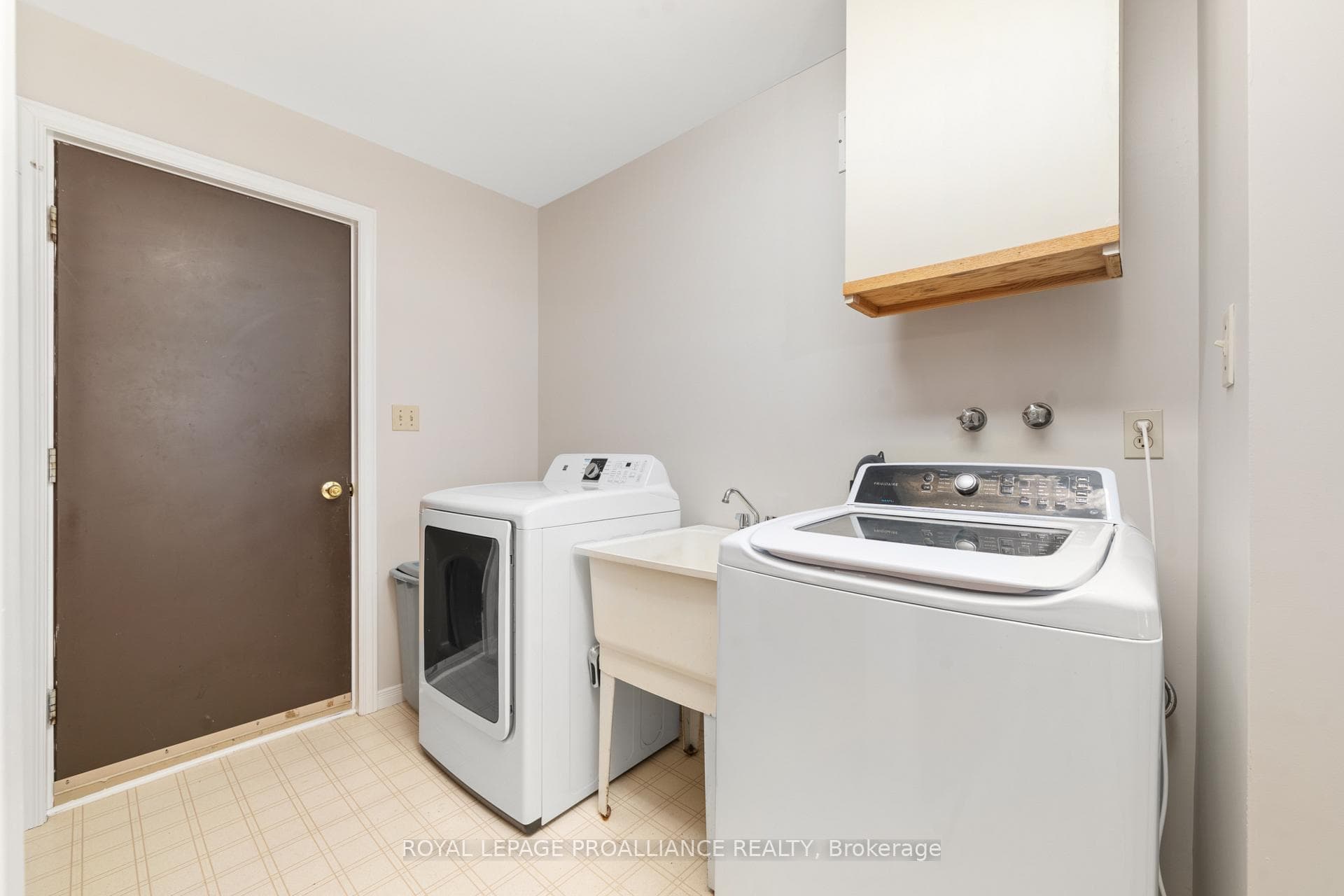 41 O'Neill Drive photo 20