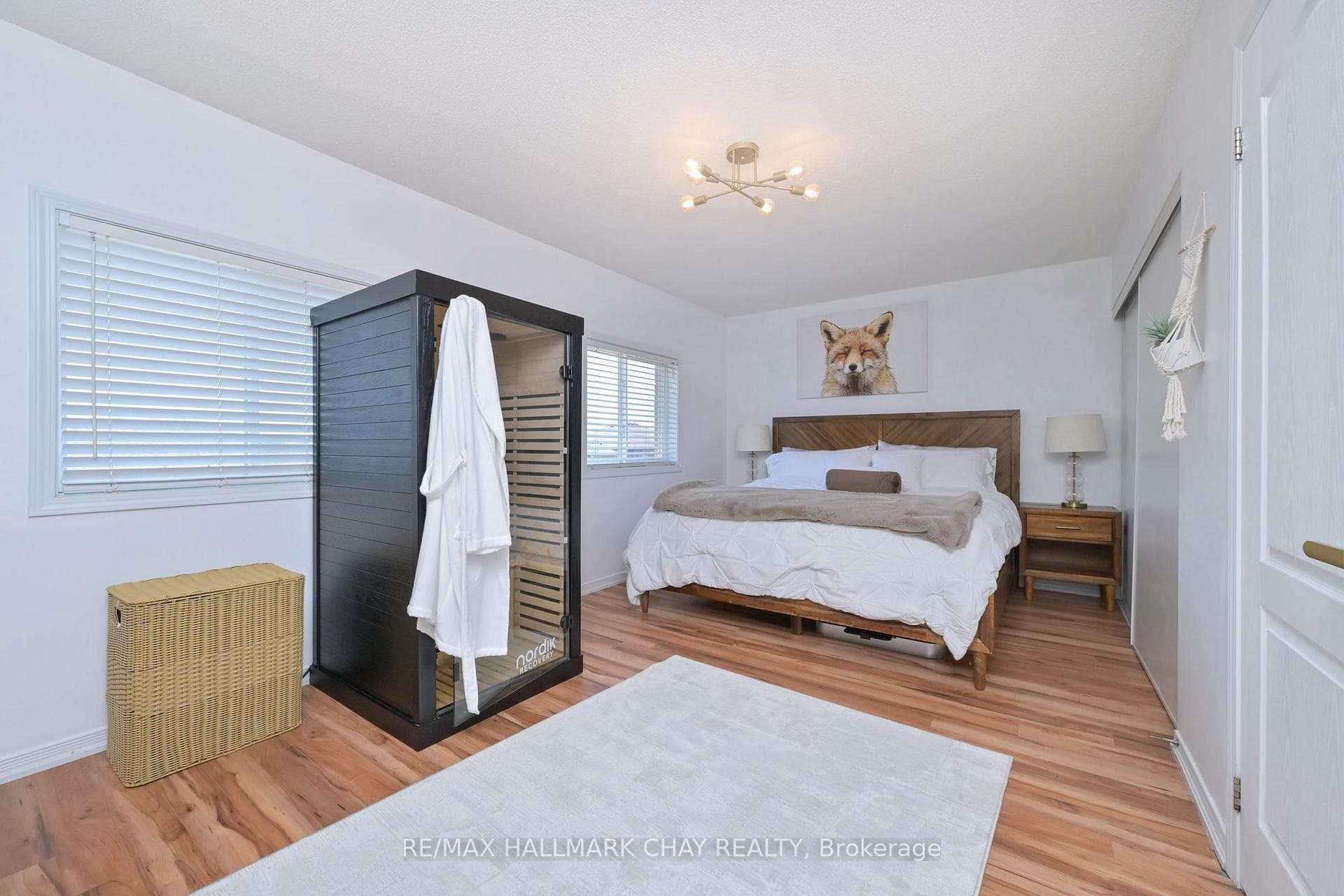 1401 BENSON Street photo 16