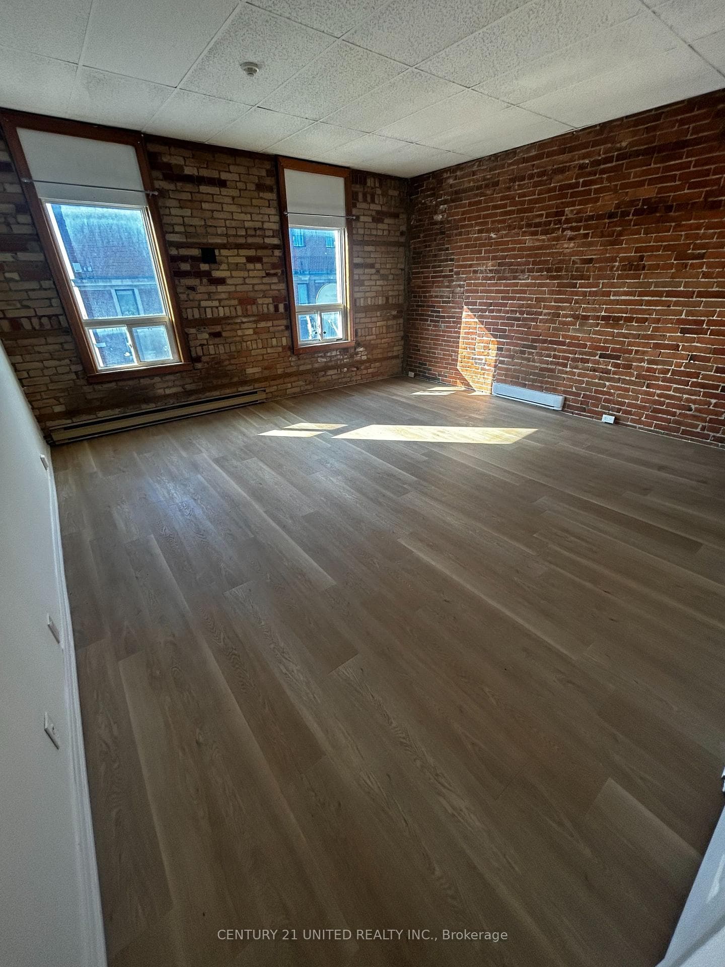 174.5 Hunter Street Unit 6 photo 5