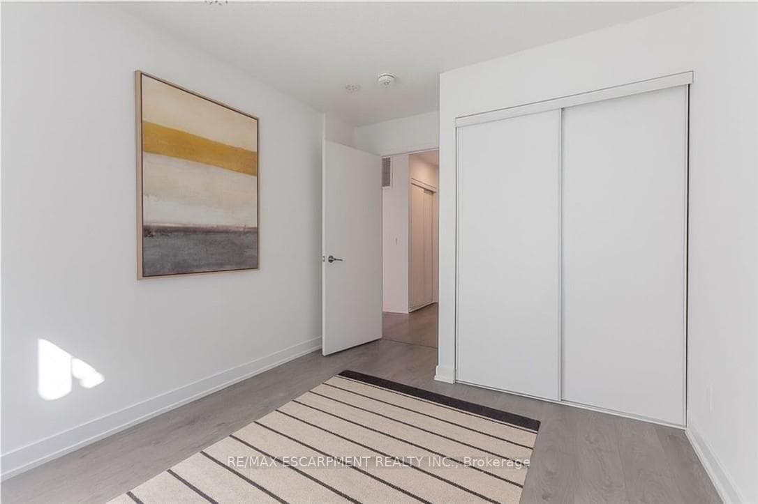 1135 Cooke Boulevard Unit 105 photo 9