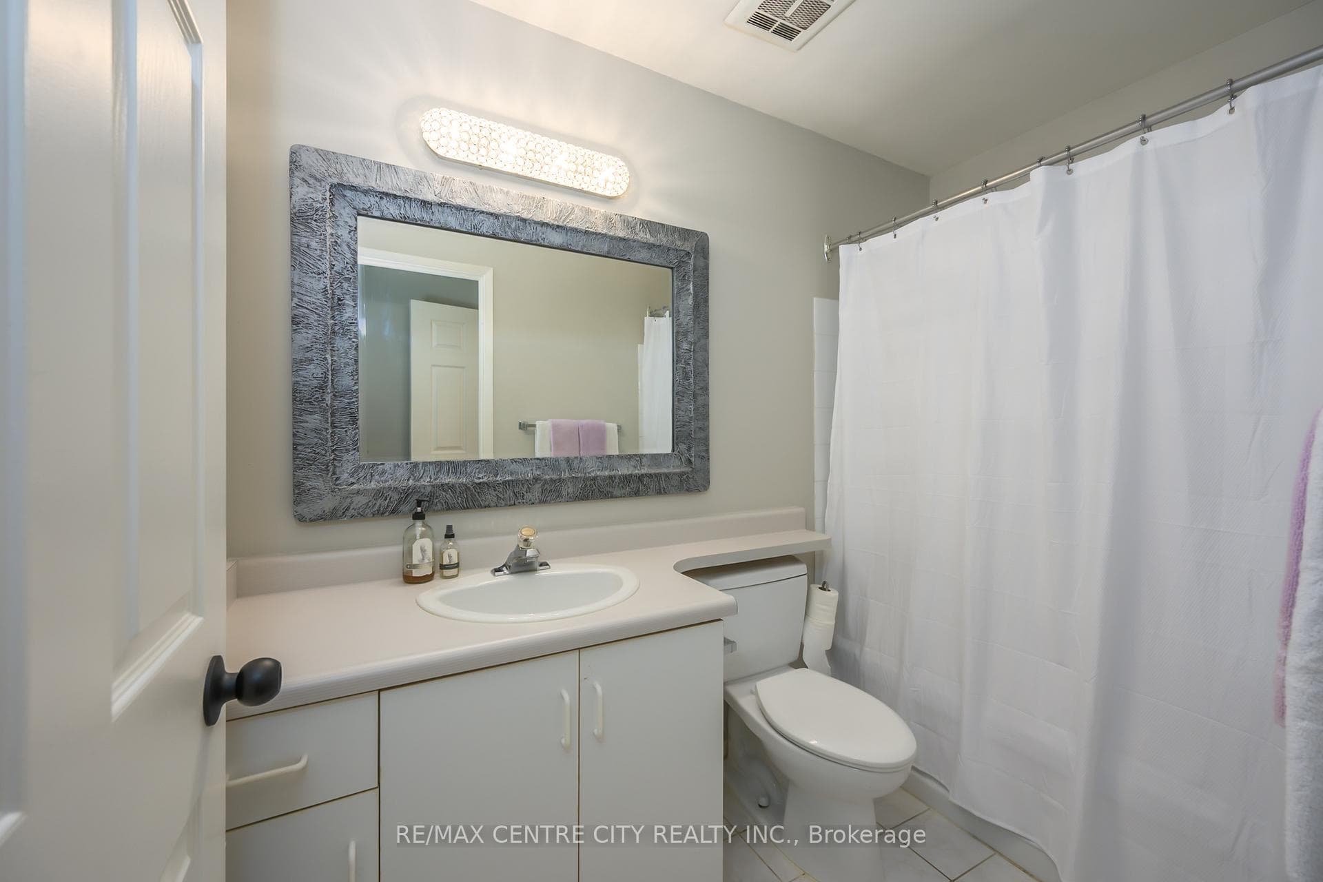 500 Talbot Street Unit 502 photo 27