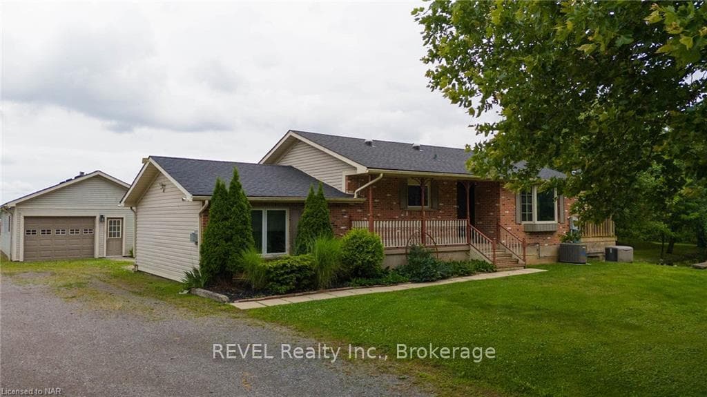 396 SAWMILL Road photo 2