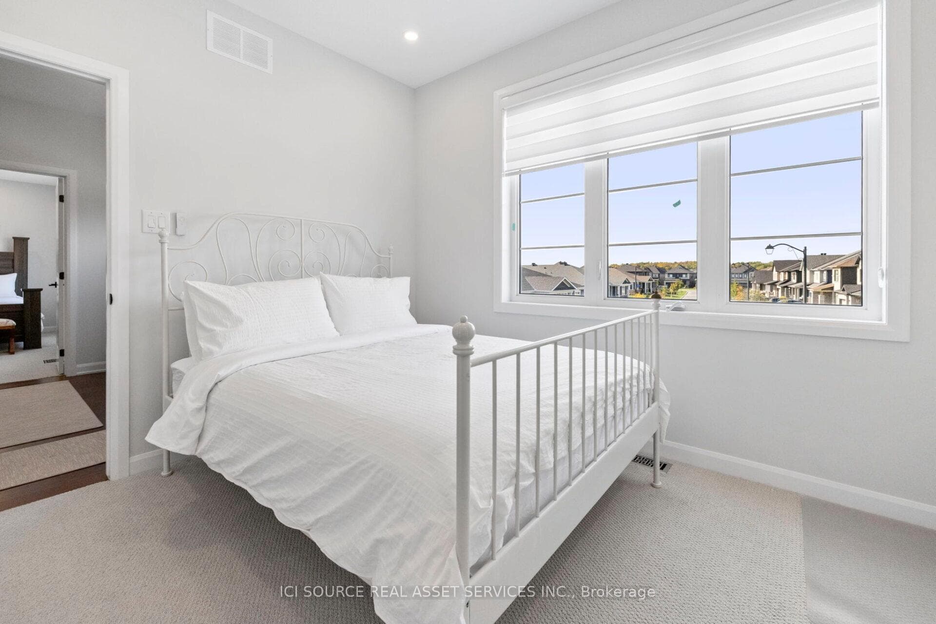 733 Coast Circle photo 19