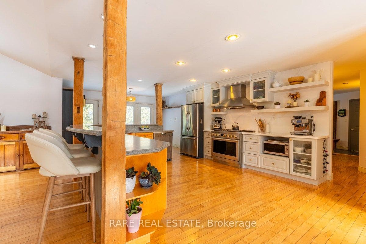 47 Parr Boulevard photo 10