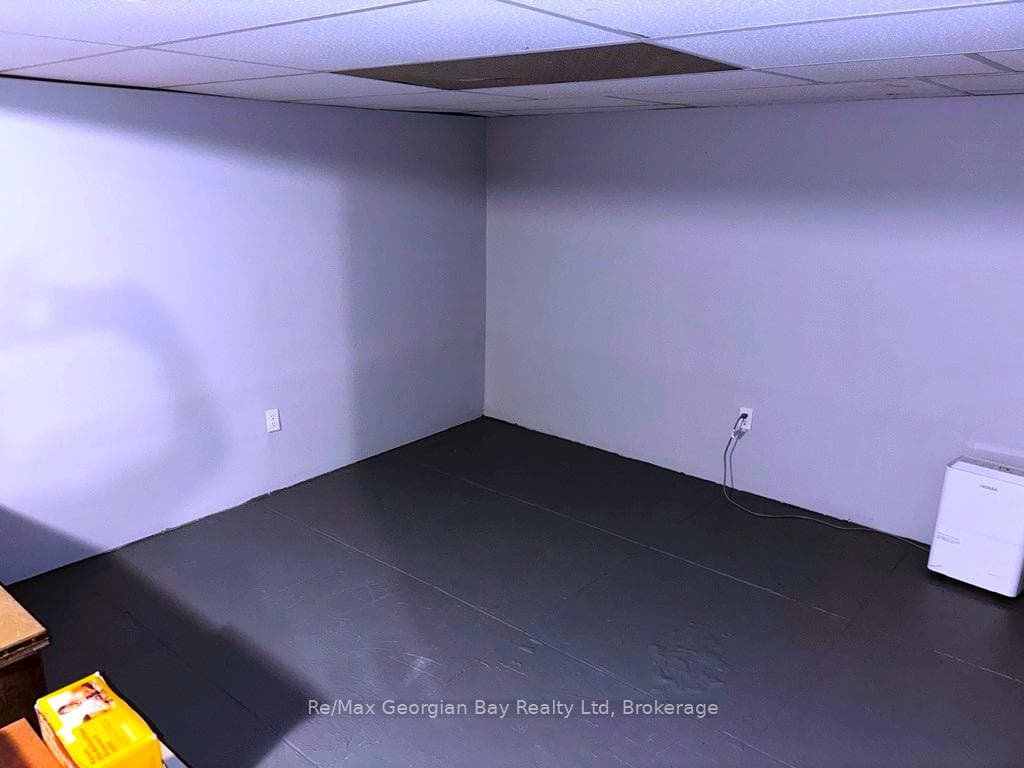 BASEMENT RECREATION AREA