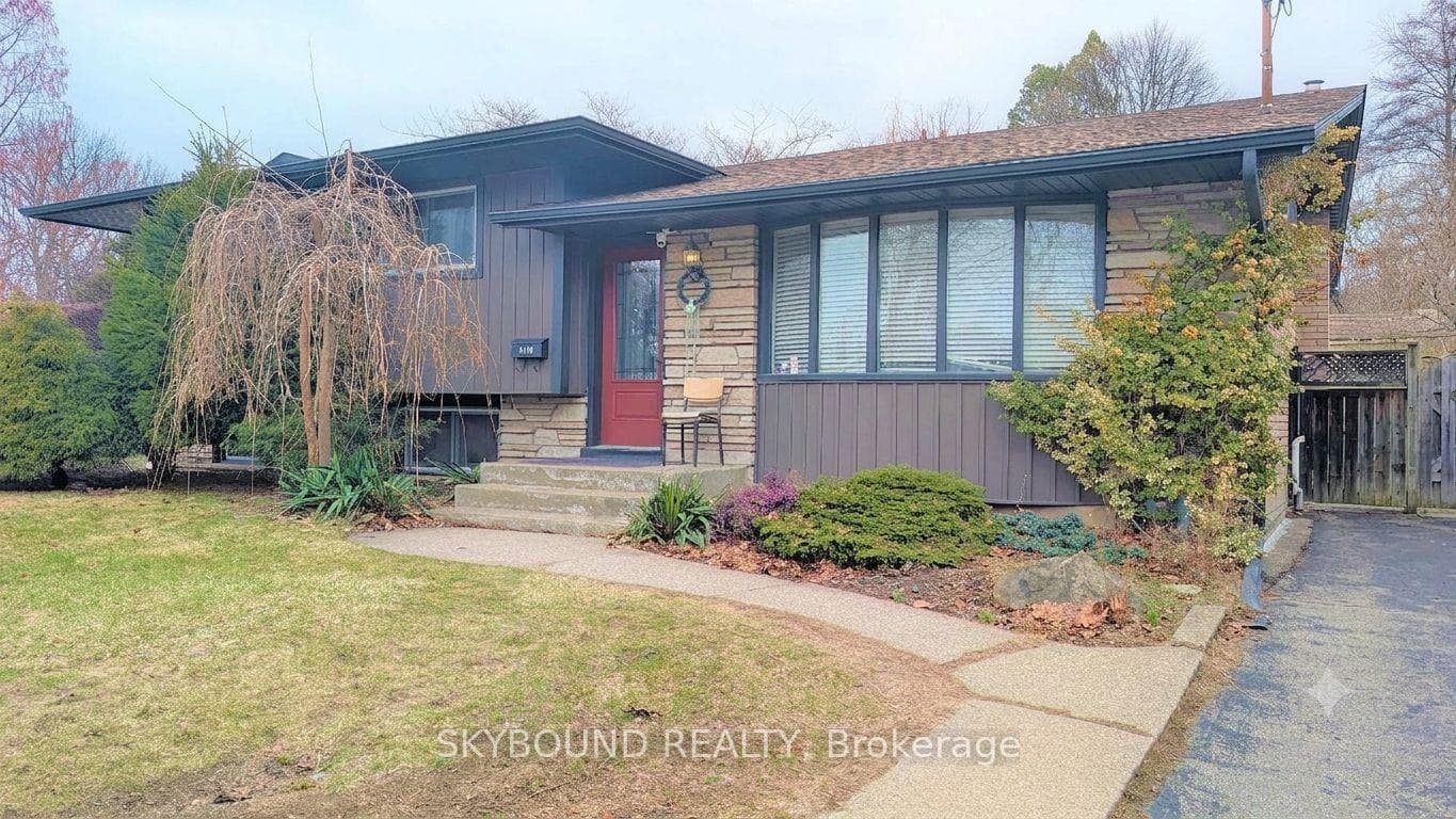 4470 Pinedale Drive photo 2