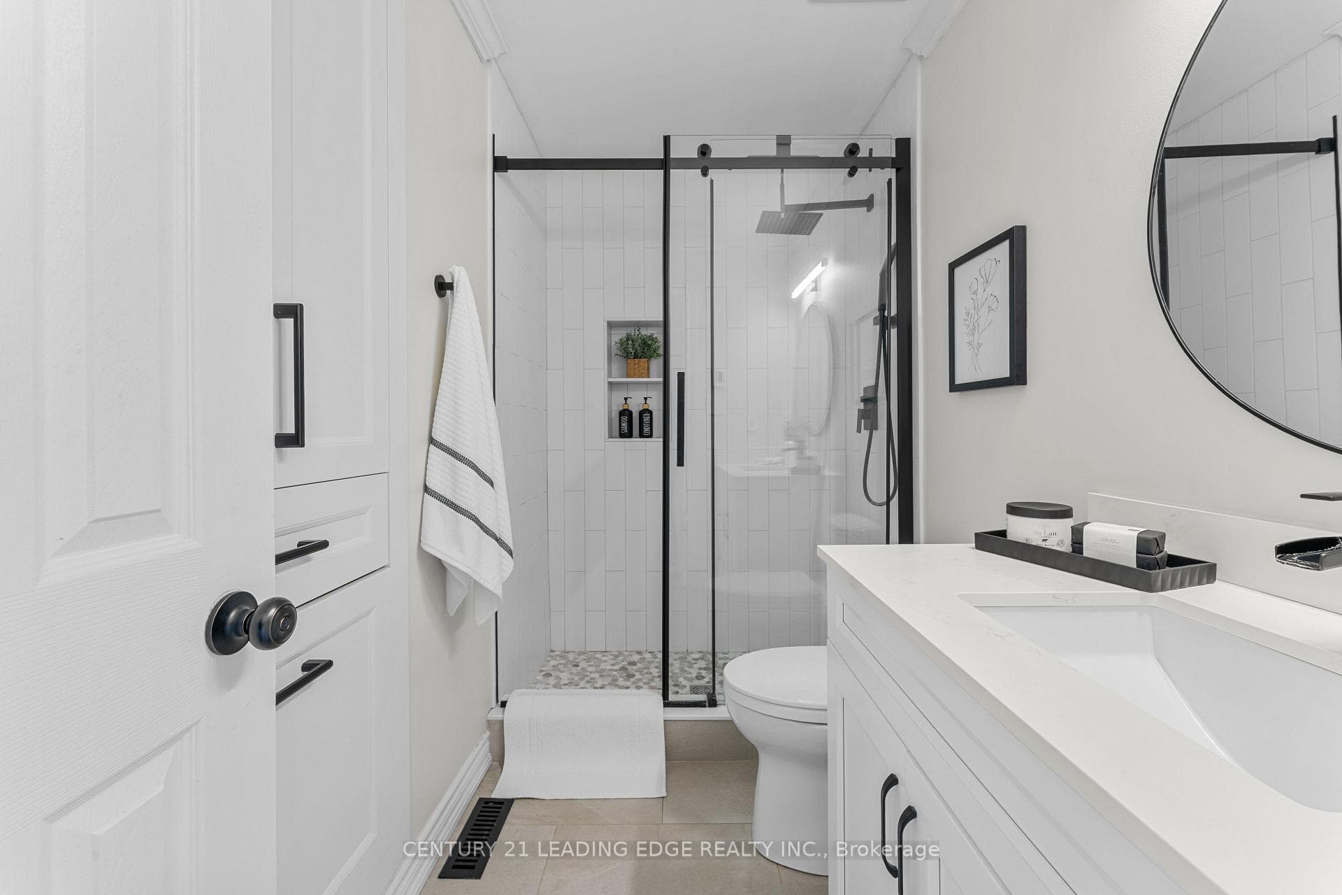 106 Mackey Drive photo 36
