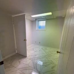 5243 Heatherleigh Avenue photo 10
