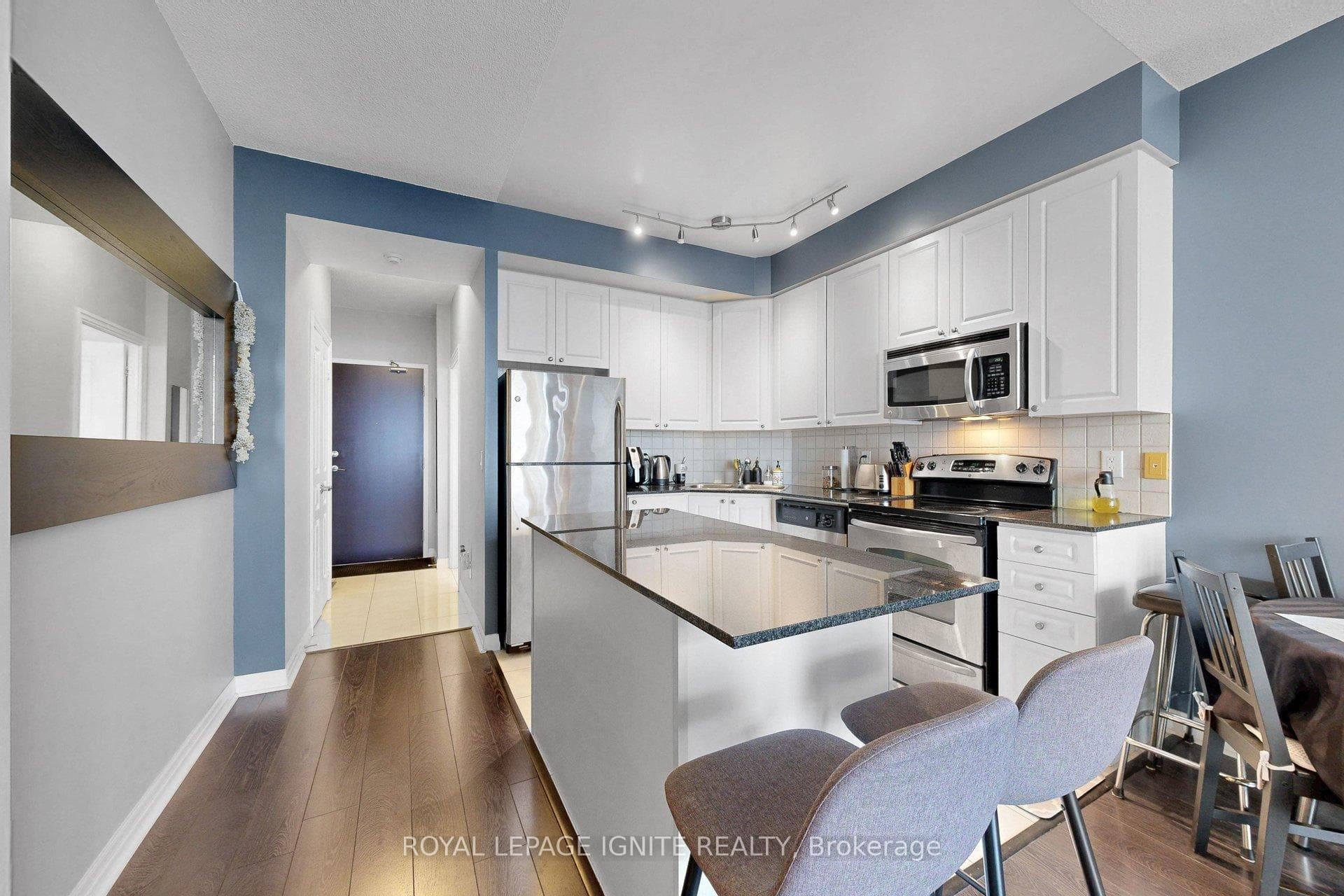 225 Webb Drive Unit 1809 photo 15