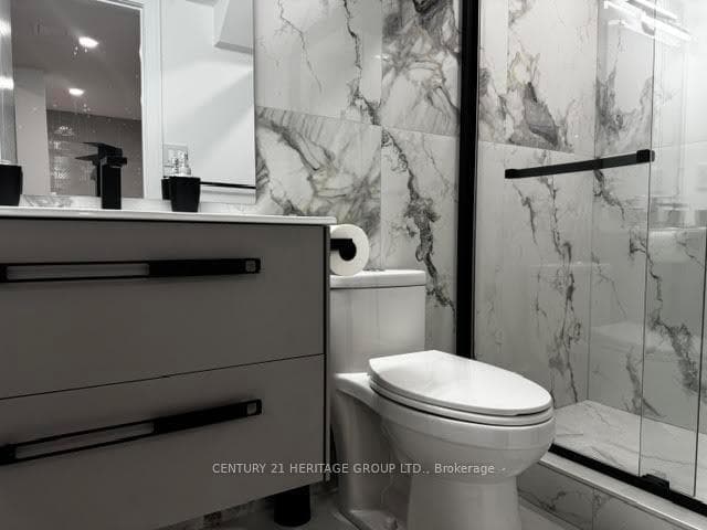 7 Larkfield Crescent Unit 2 photo 30