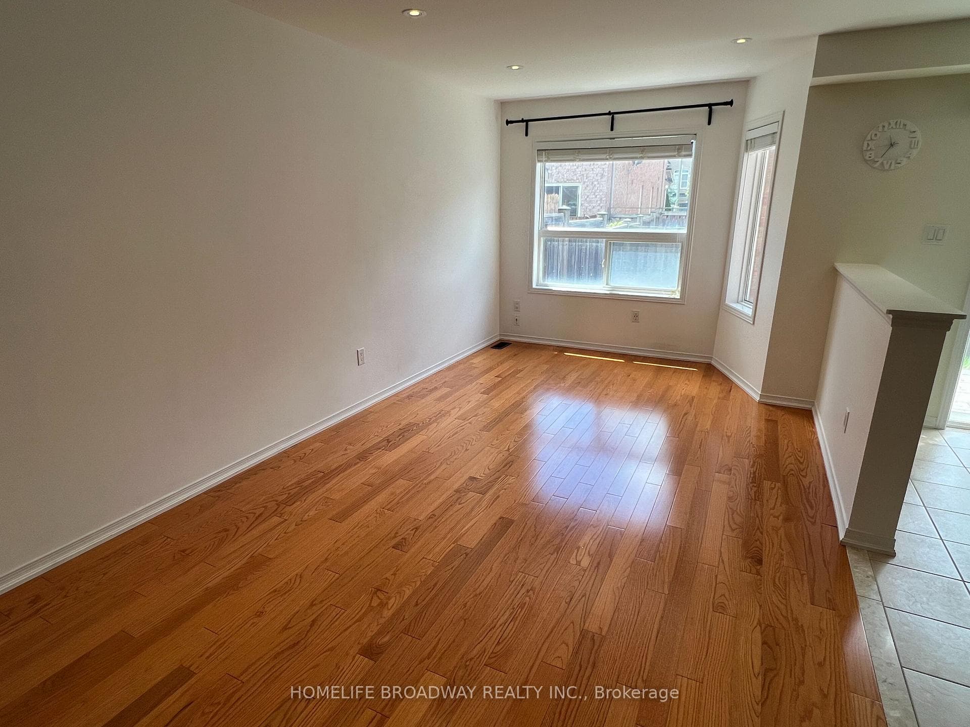 15 Daws Hare Crescent photo 5