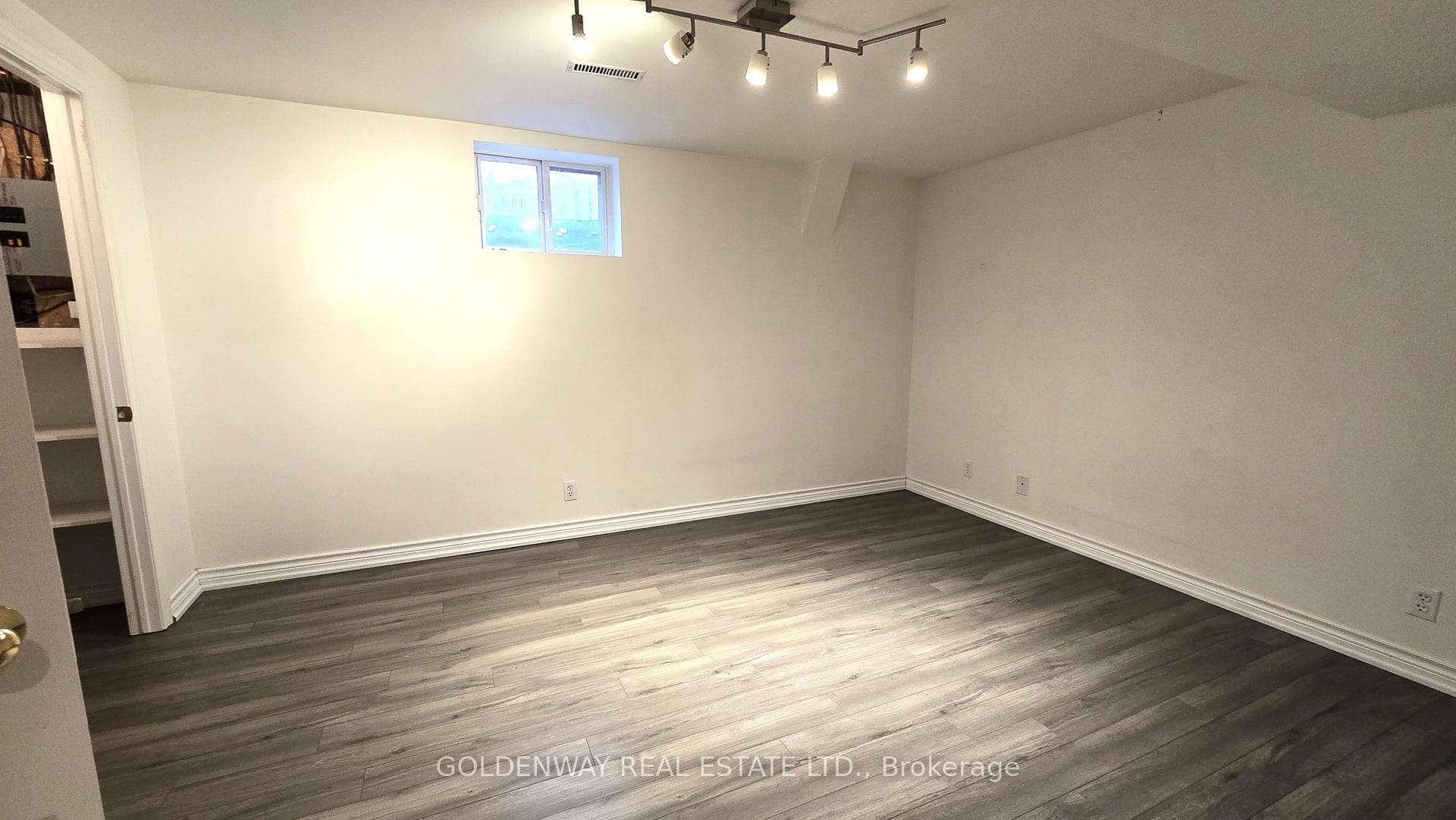 85 Normandale Road photo 32