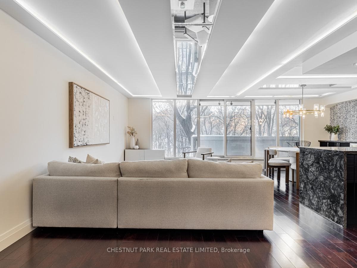 360 Bloor Street Unit R101 photo 4