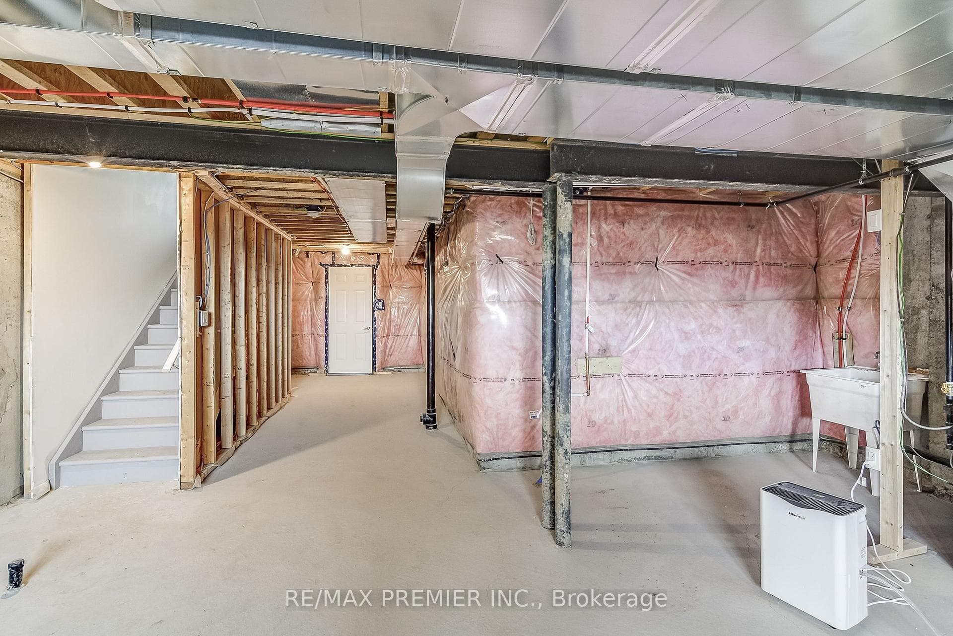83 Armilia Place photo 28