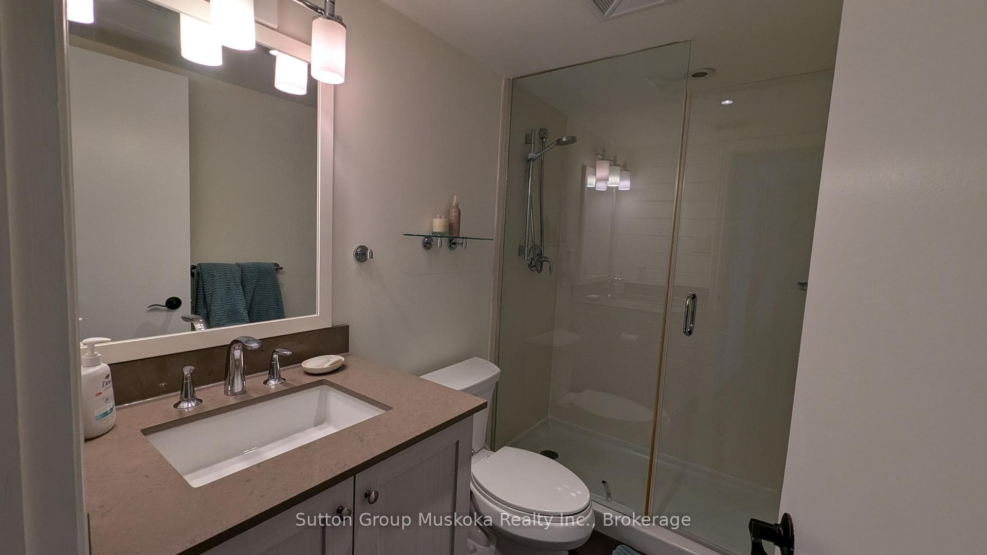 52-205 Deerhurst Drive photo 11