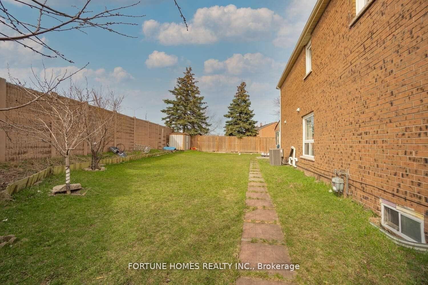 68 Nasmith Street photo 50