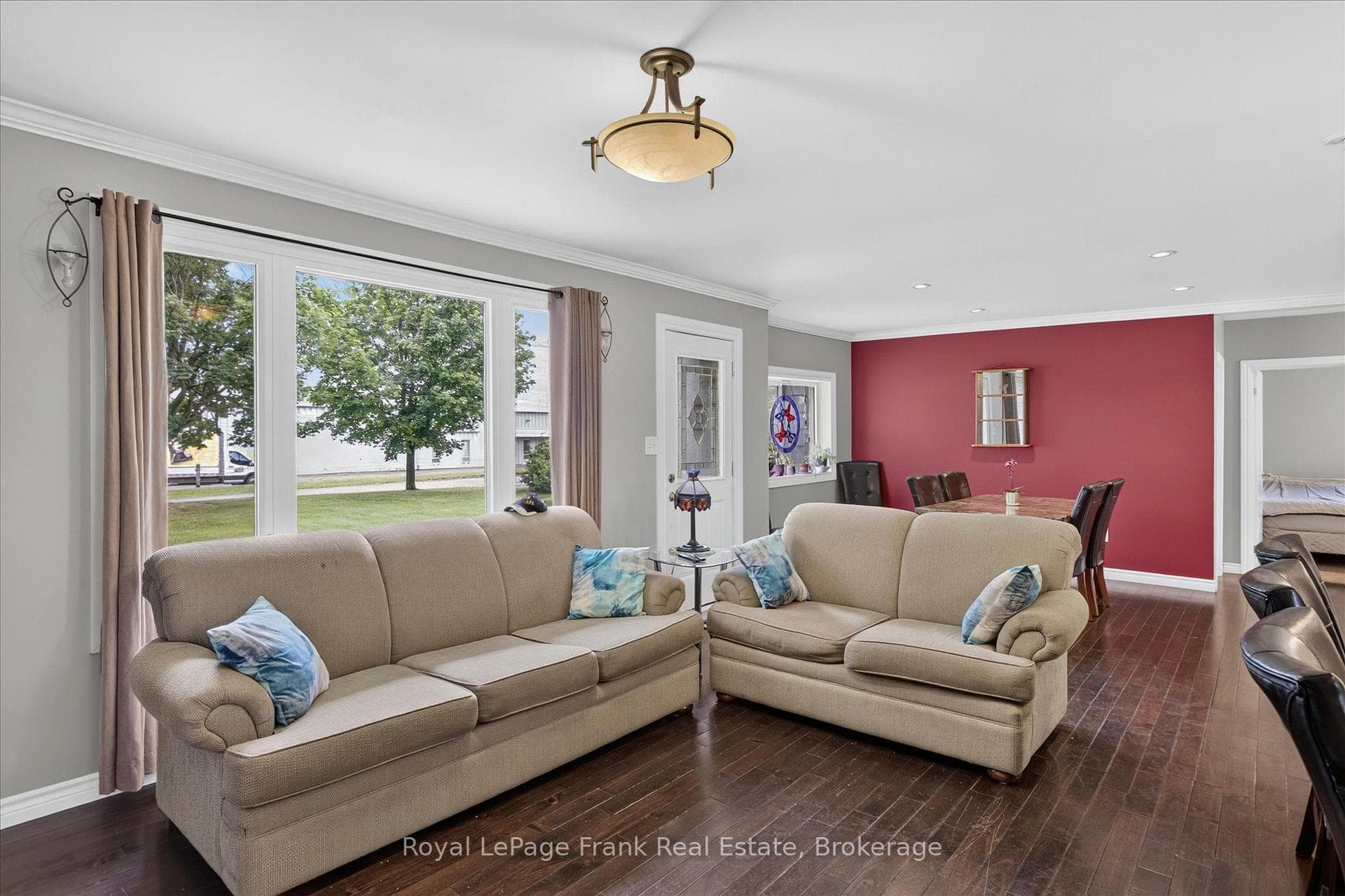 731 Harper Road photo 6