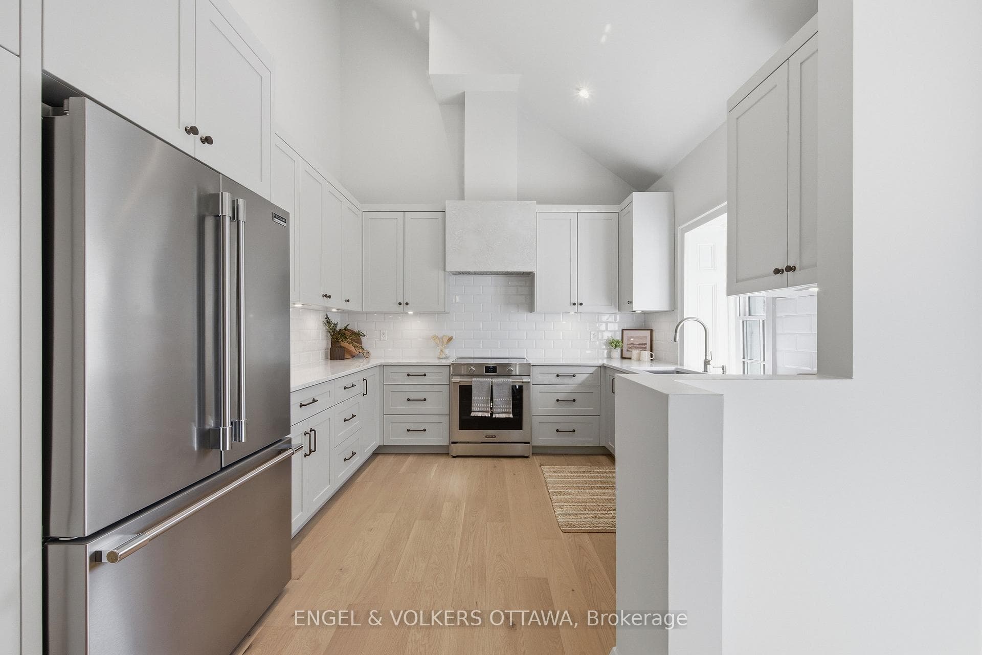71 Thomas Street photo 13