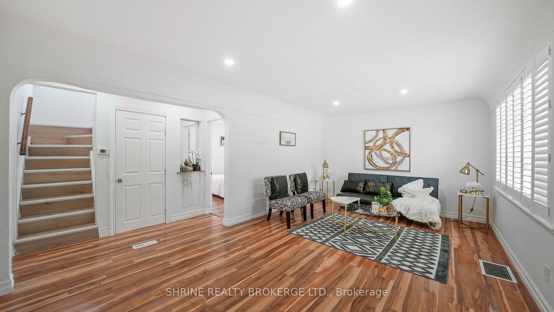 1632 Haig Street photo 4