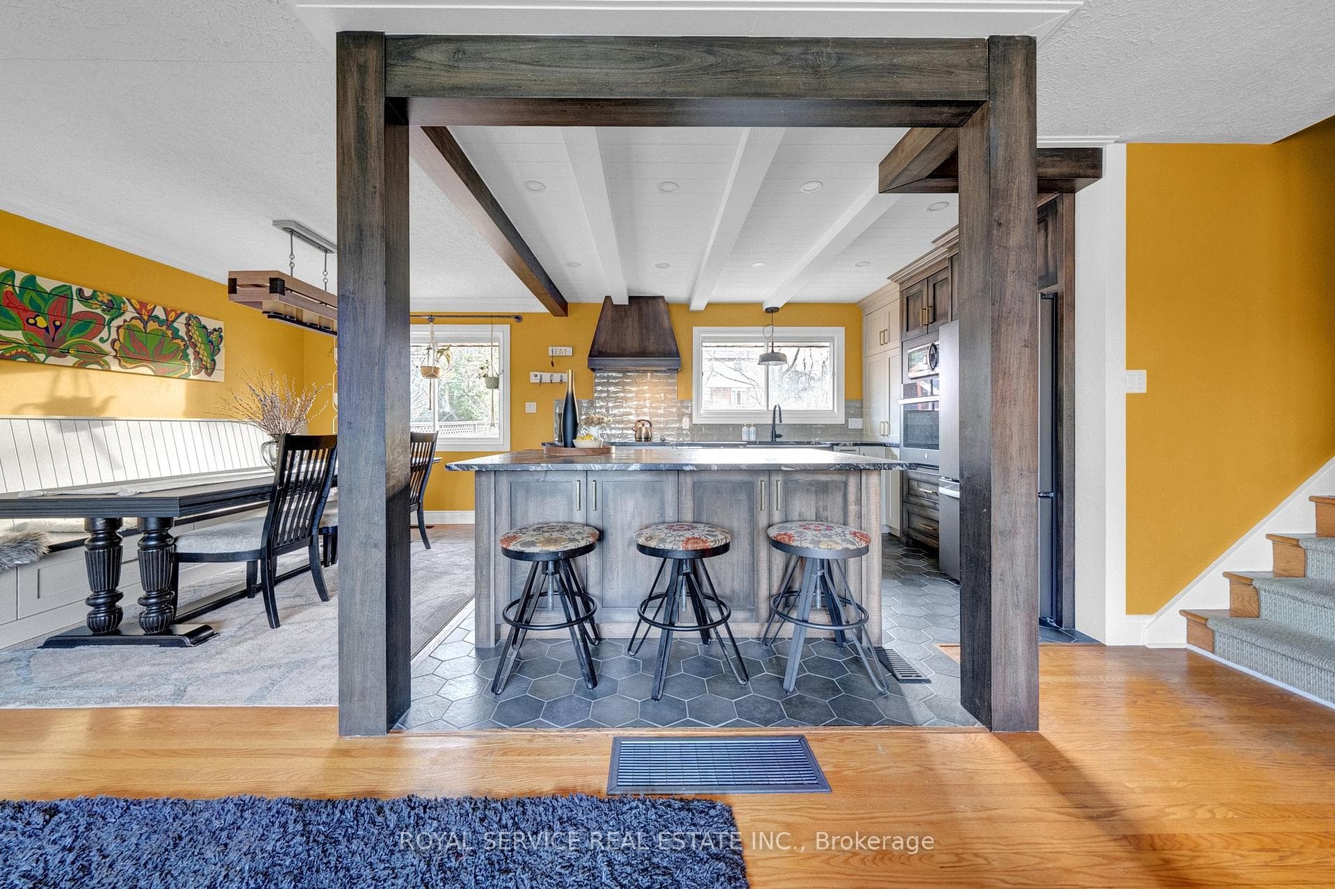 Breakfast Bar