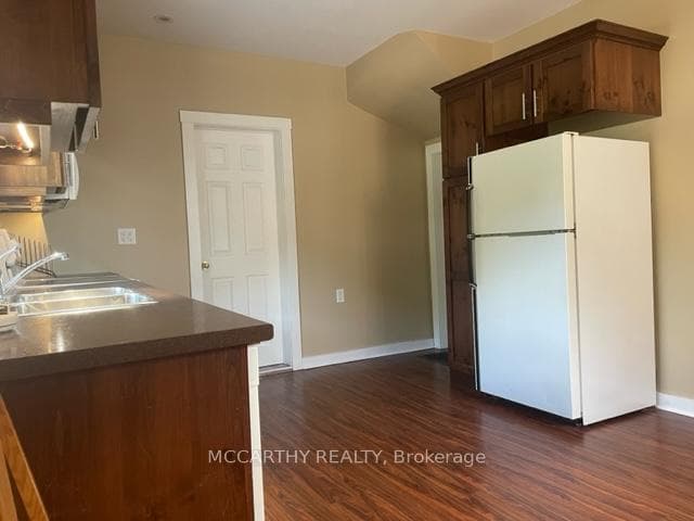 131 Main Street Unit 2 photo 2