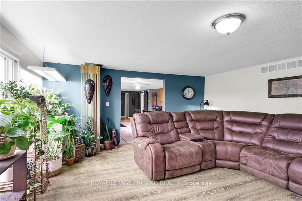 23722 OLD AIRPORT Road photo 12
