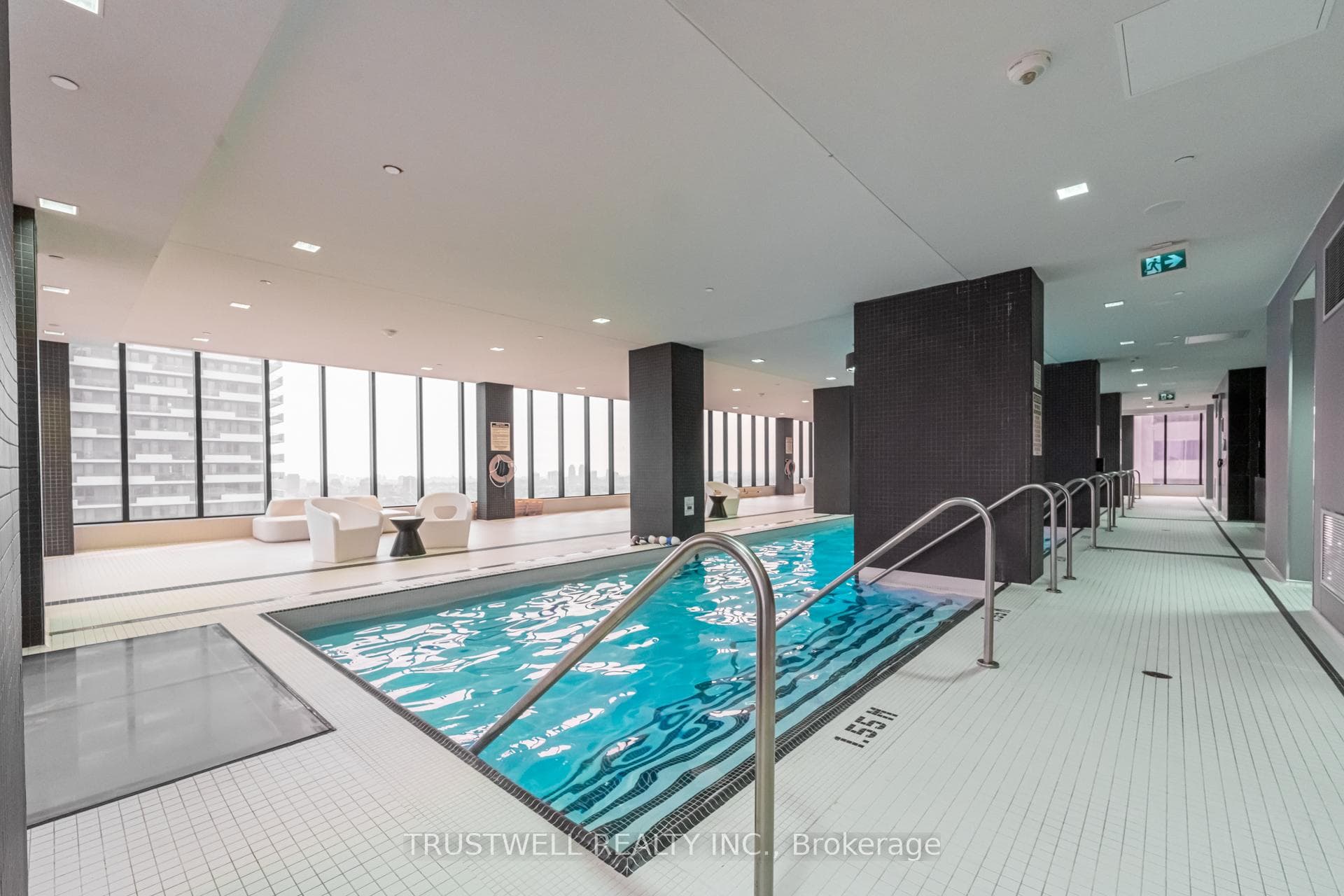 8 Eglinton Avenue Unit 2106 photo 17