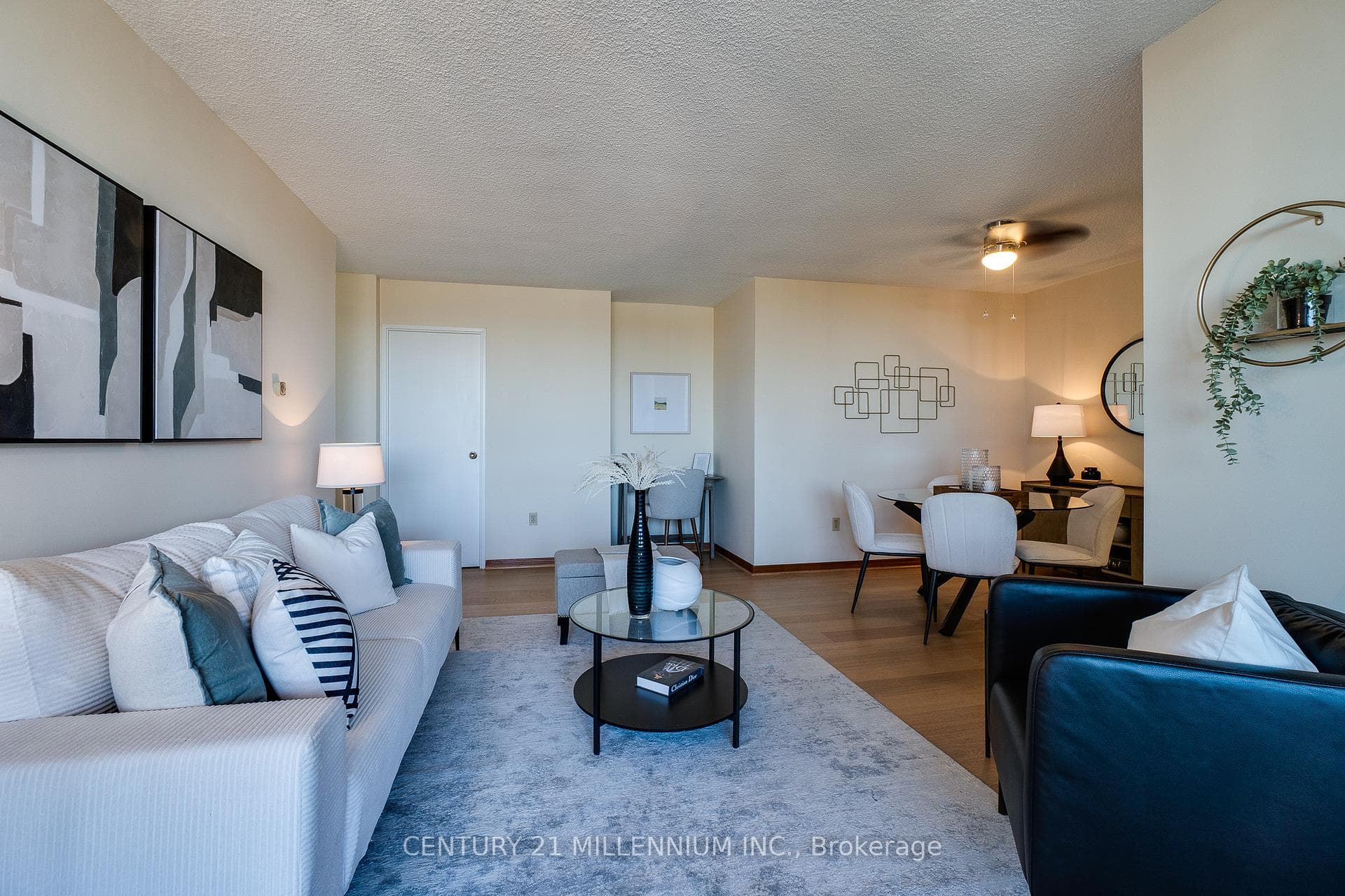 1625 Bloor Street Unit 719 photo 1