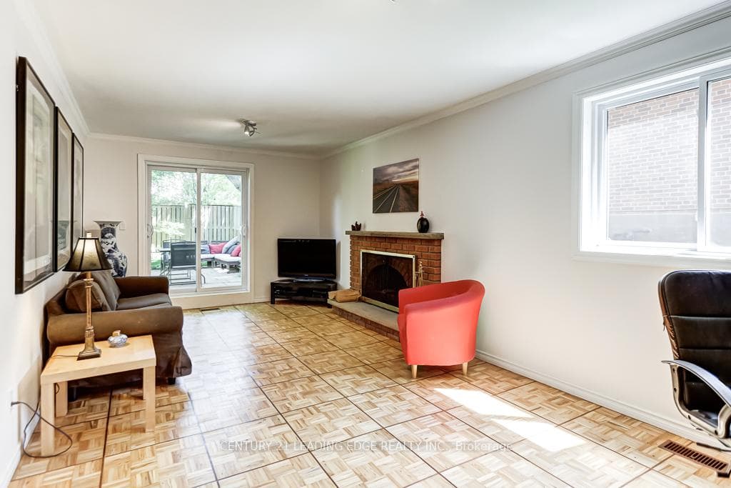 12 Drakefield Road photo 20