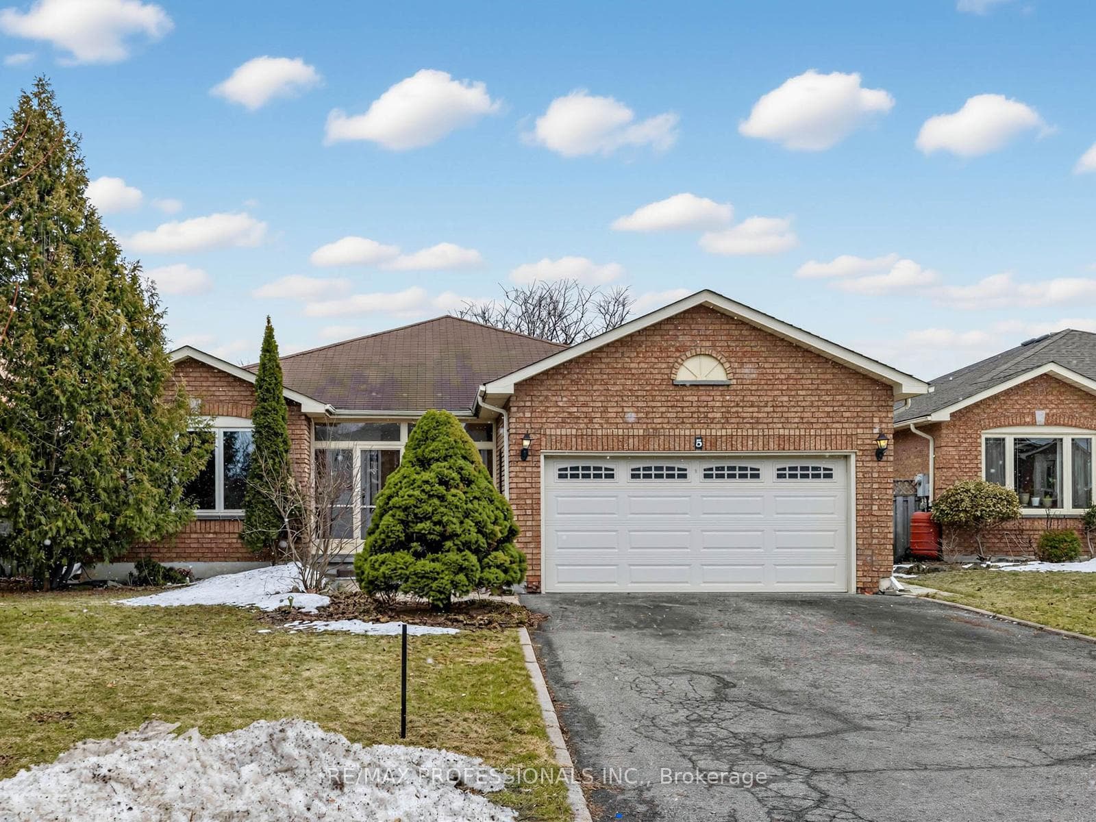 5 Coates Crescent photo 1