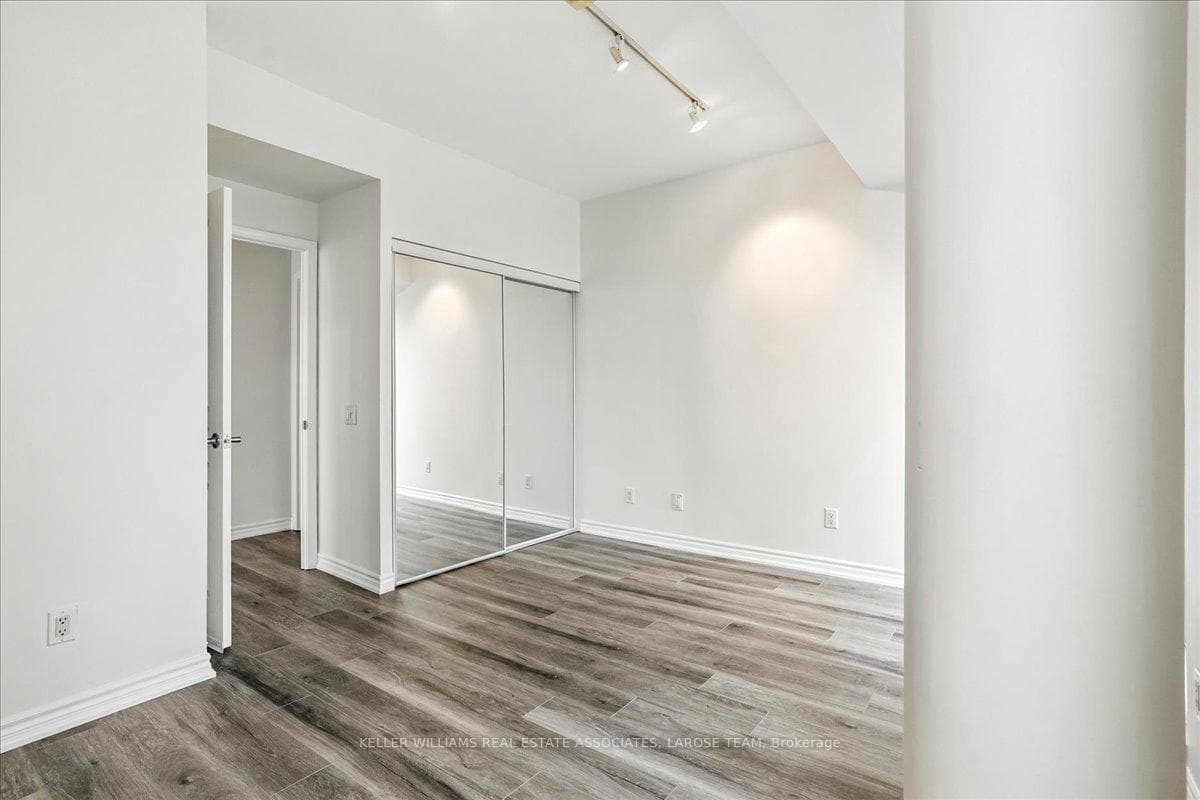 5 Marine Parade Drive Unit 912 photo 22