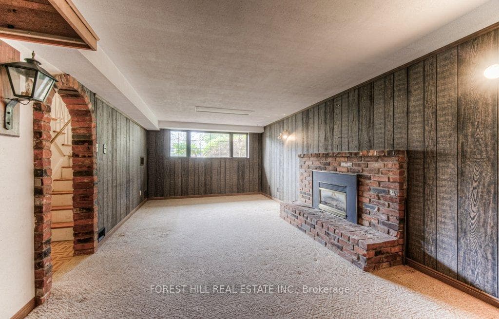 180 Brewer Court photo 21