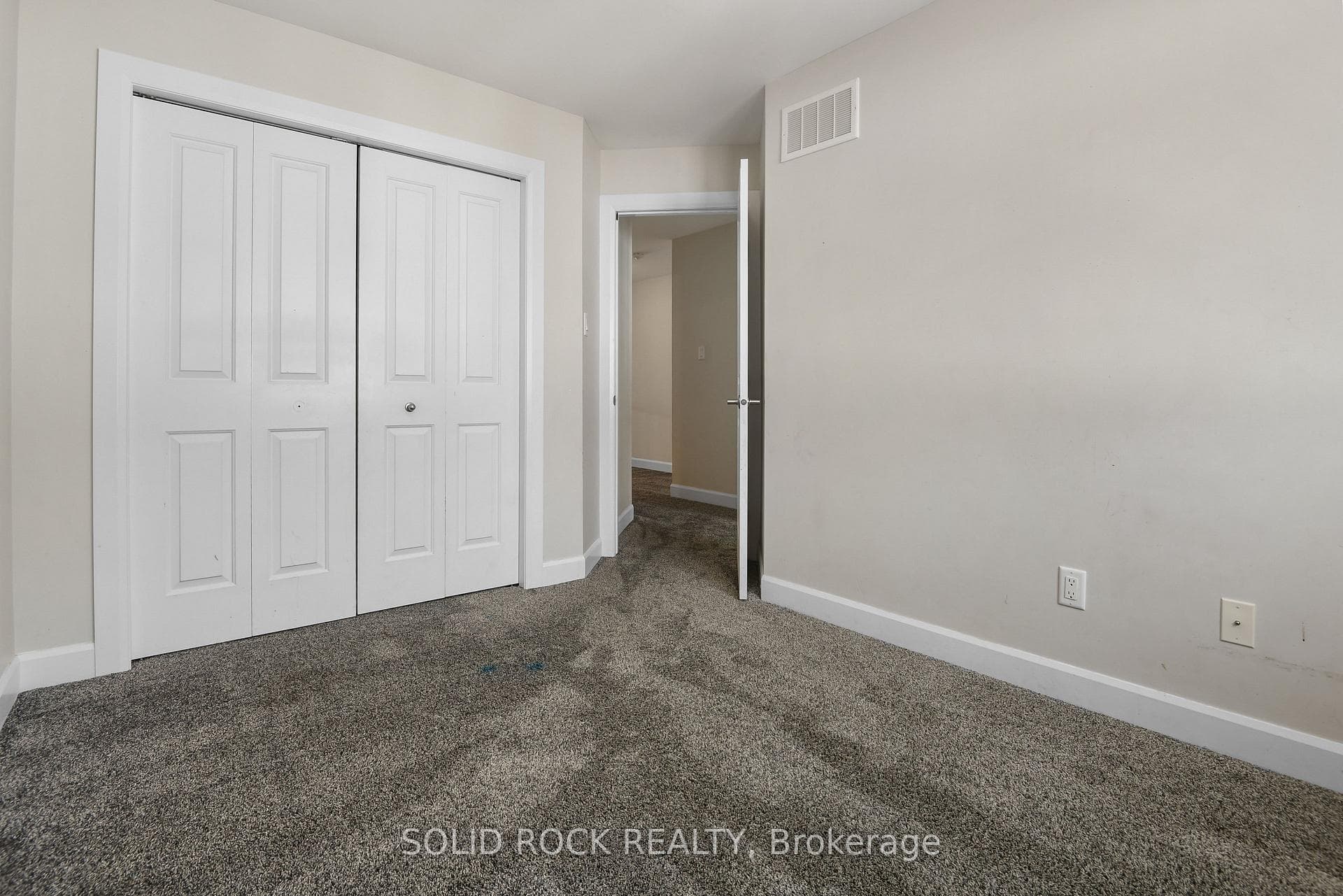 208 Bert Hall Street photo 25