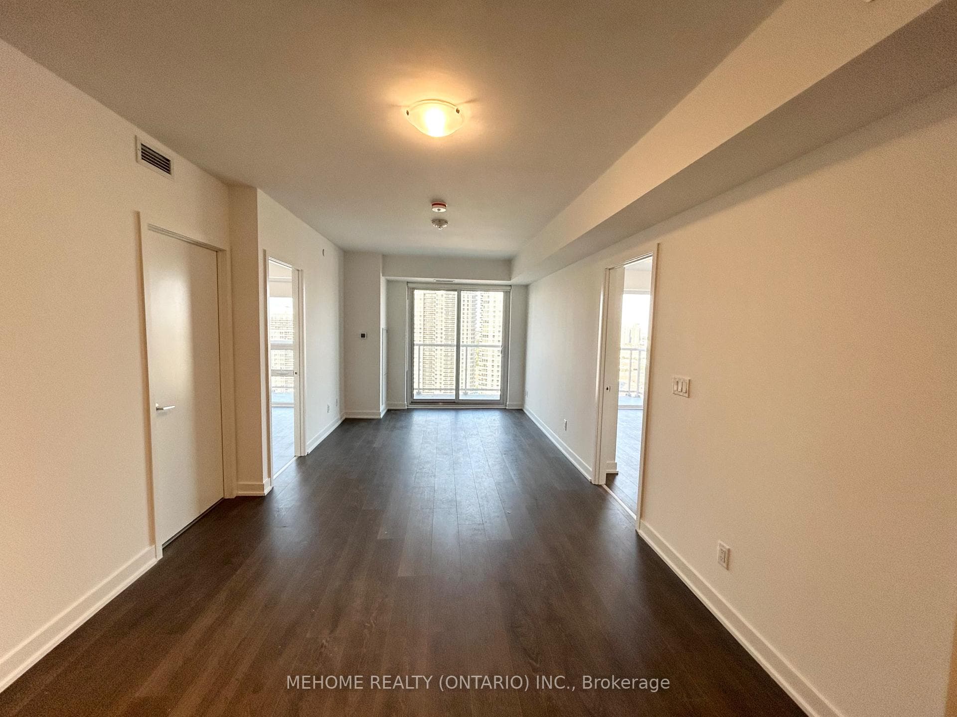 2033 Kennedy Road Unit 3007 photo 9