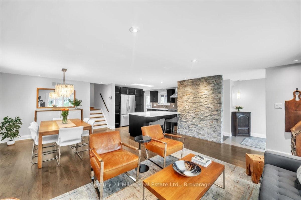 2301 Devon Road photo 8