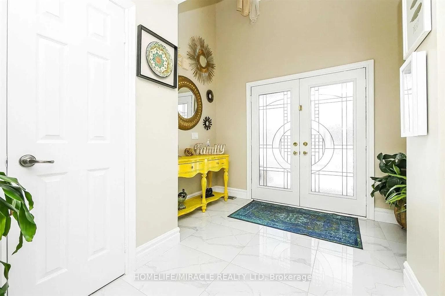 146 Dixon Drive photo 3