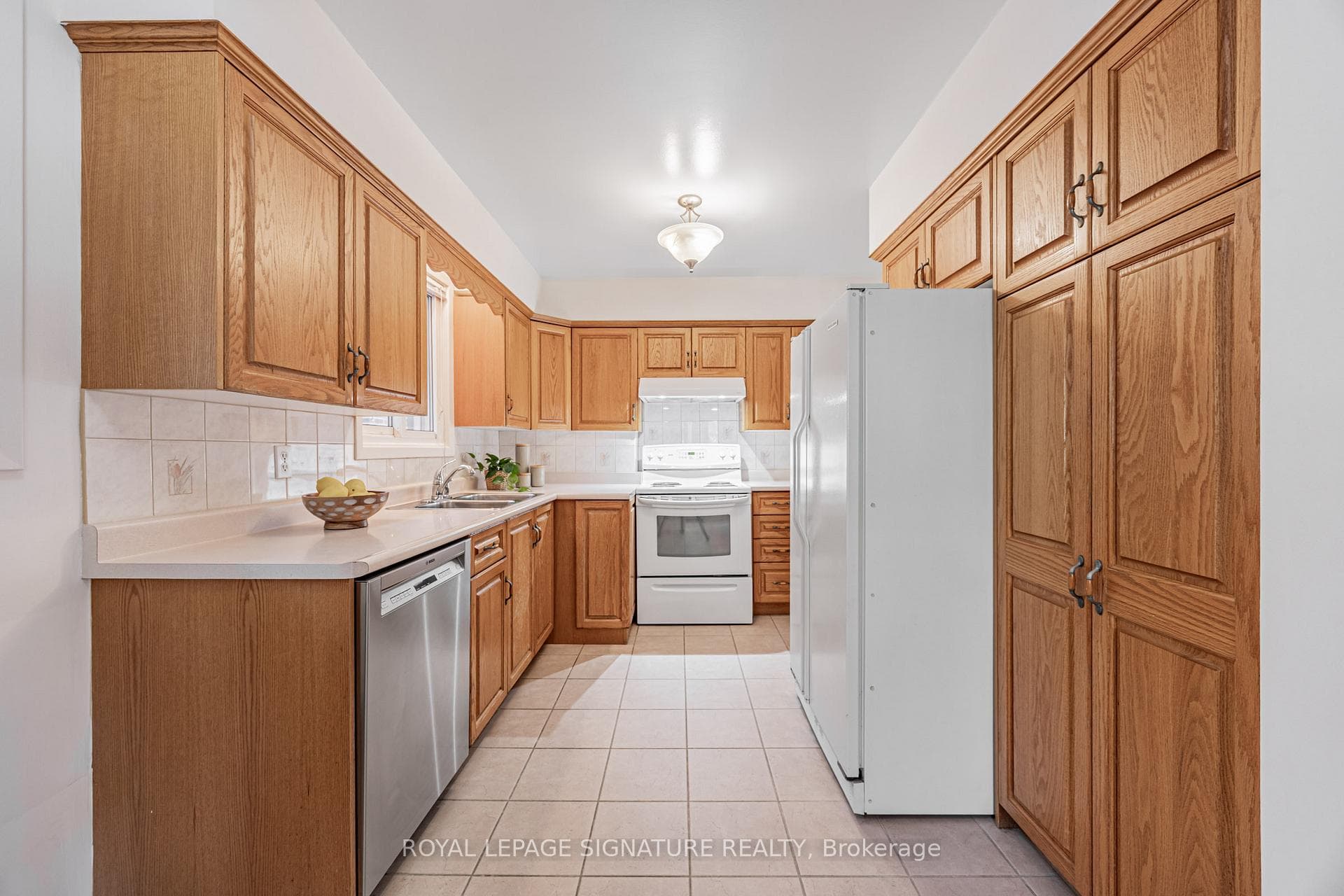 28 Sedgemount Drive photo 11