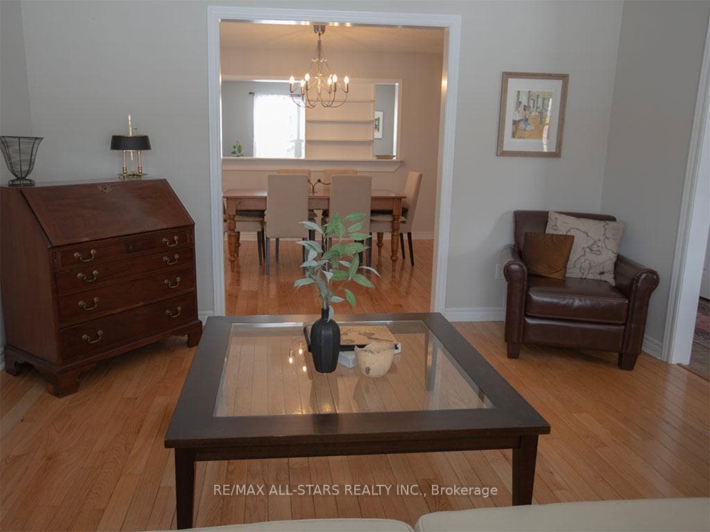 40 Carmody Lane photo 7