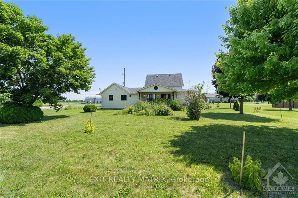 1046 ST THOMAS Road photo 25
