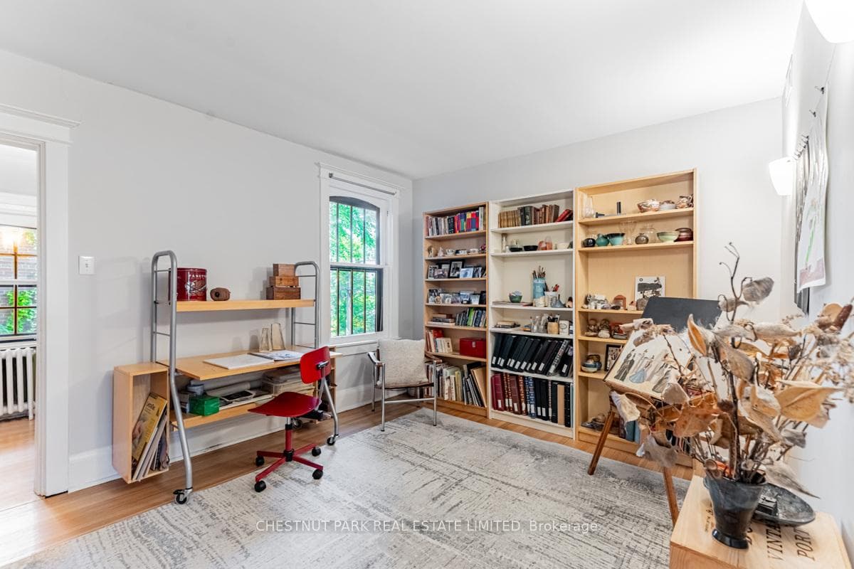 5 Duggan Avenue photo 28