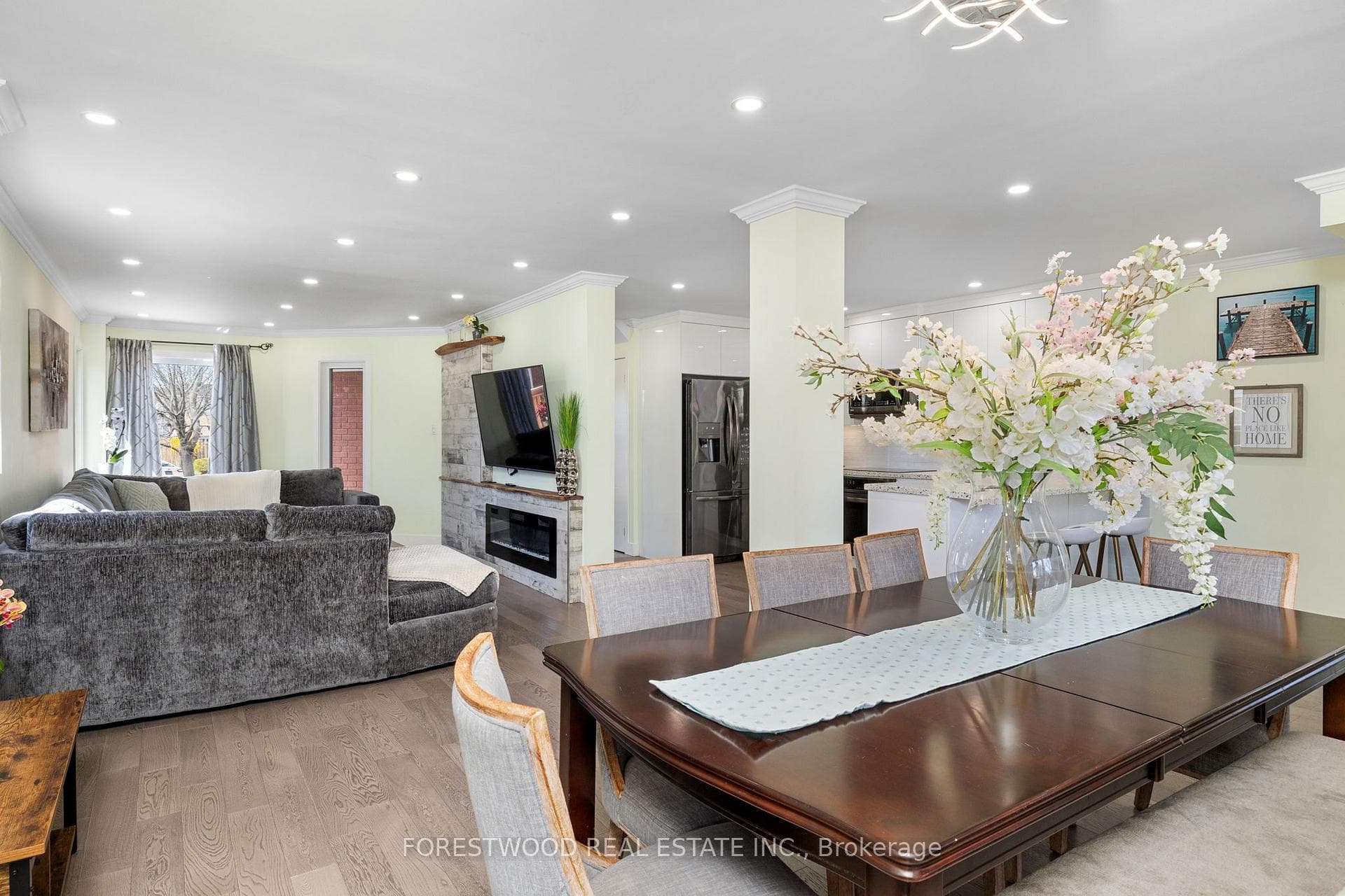 3533 Nutcracker Drive photo 10