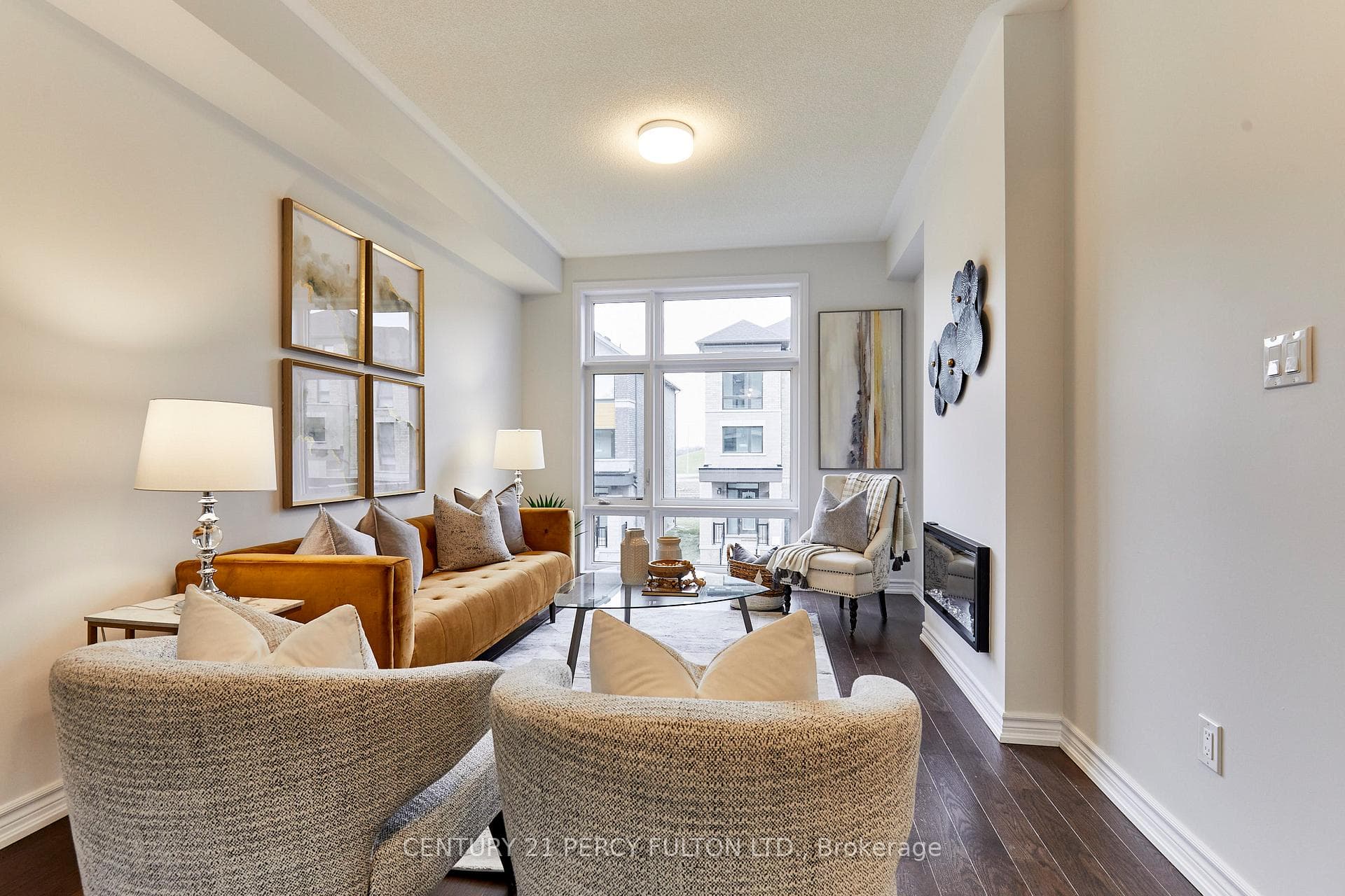 15 Douet Lane photo 9