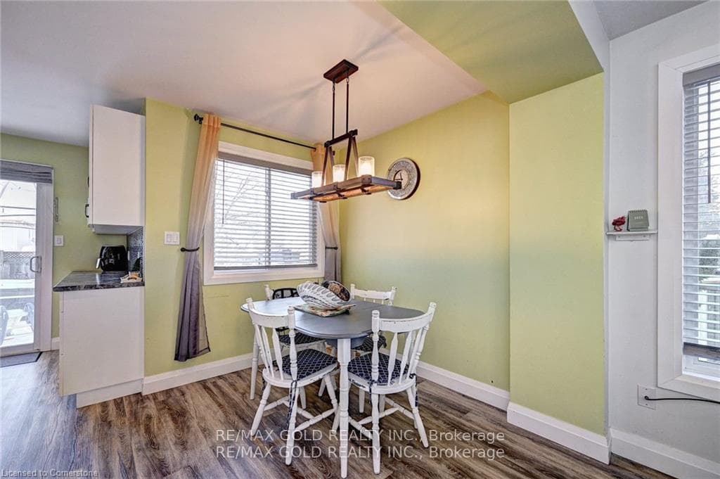 104 Edgemere Drive photo 10