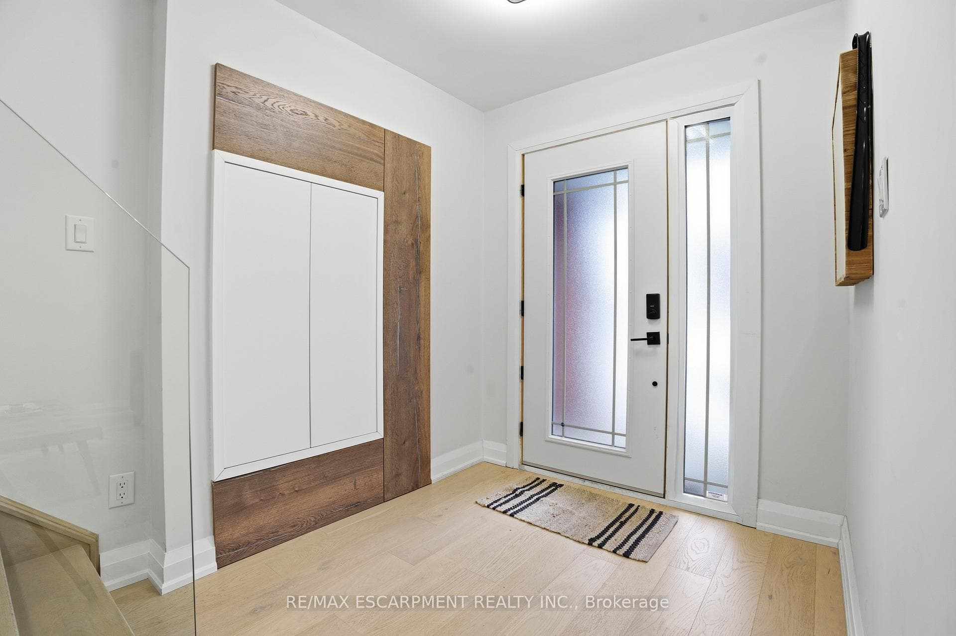 108 Greenshire Drive photo 2