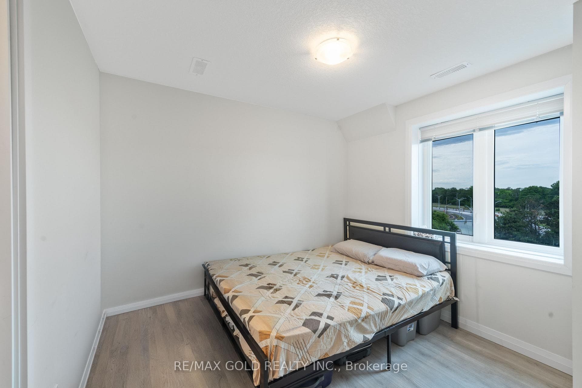 370 Fisher Mills Road Unit C33 photo 17