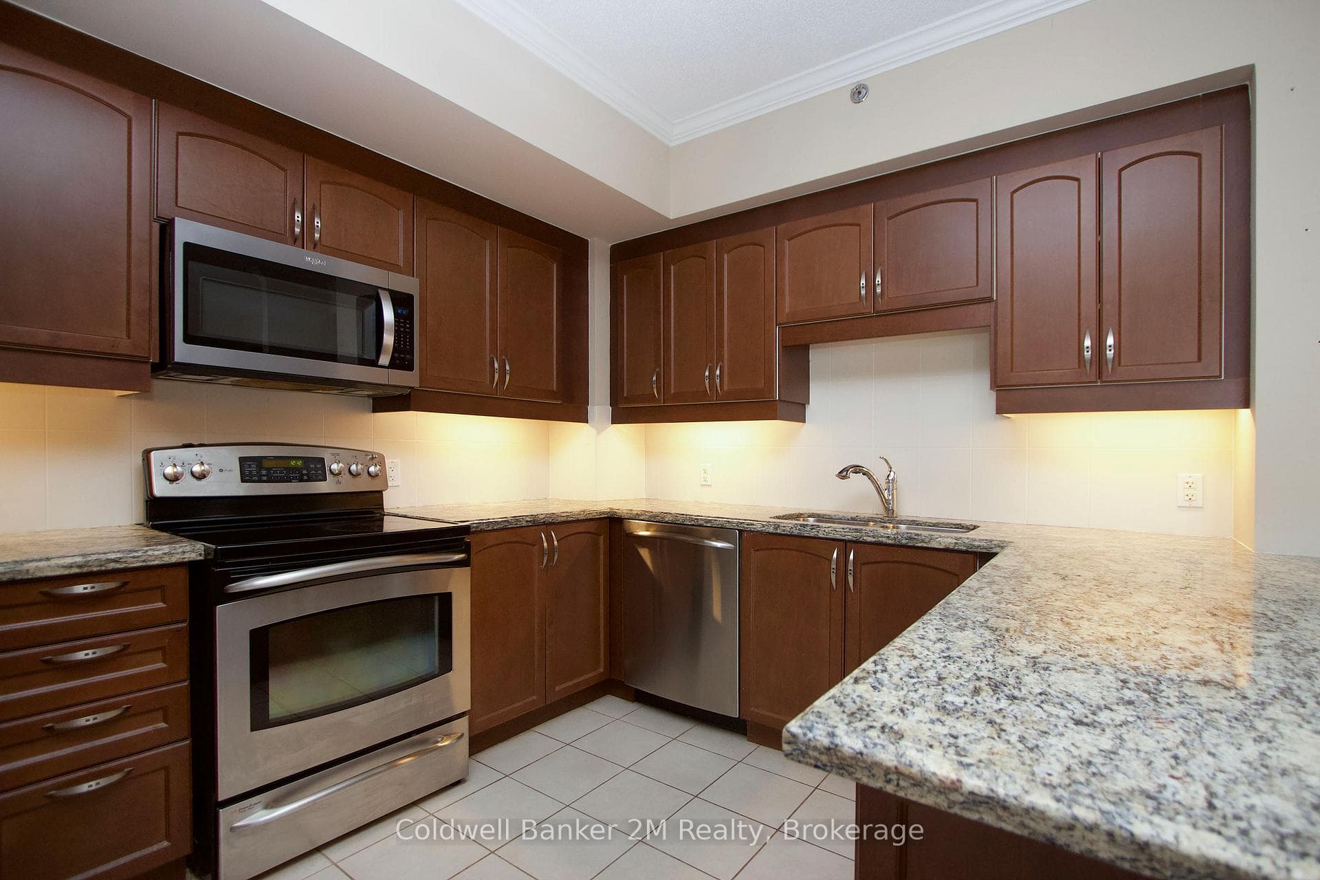 171 Shanly Street Unit 507 photo 7