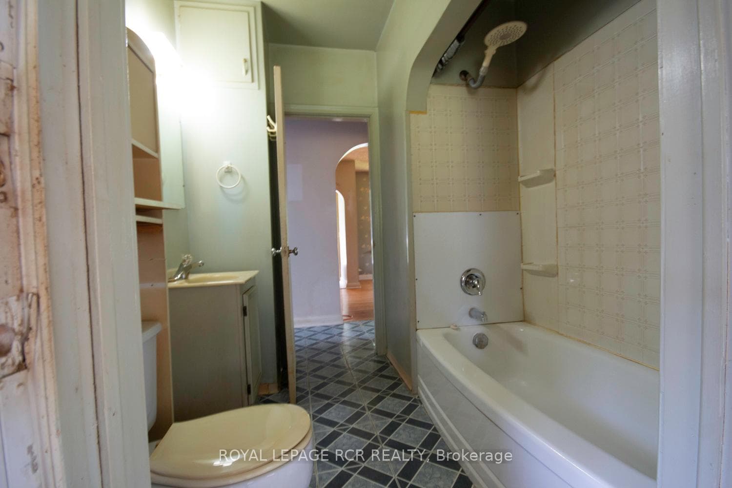 129 James Street photo 16